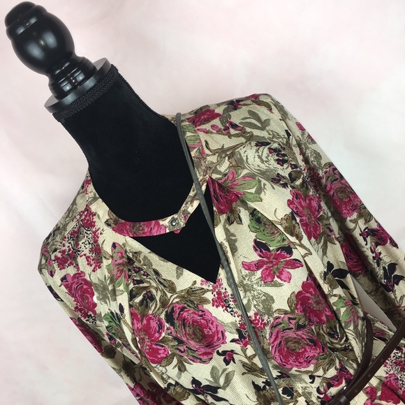 Comfy, Cute, Floral ✅💐🌸🌷 - Picture 3 of 5